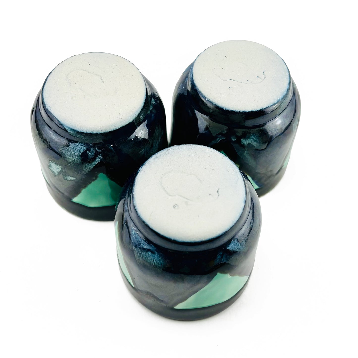 Cup / Mint Triangle